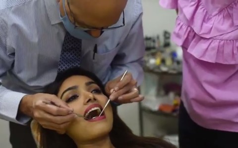 Miss India 2017: Smile Care session with Dr Suhas Lele Miss India 2017: Smile Care session with Dr Suhas Lele