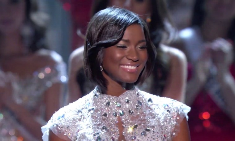 Memorable Moments From 2012 Miss Universe Competition Memorable Moments From 2012 Miss Universe Competition