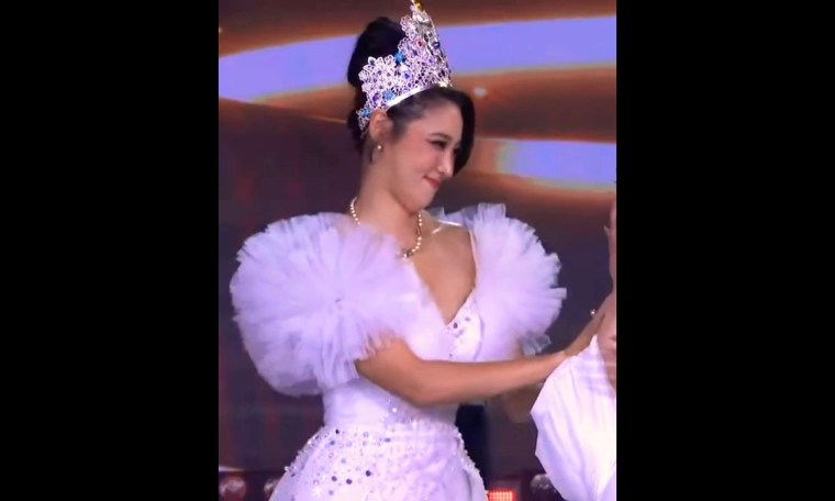 MISS EARTH 2022 VICTORIOUSLY WINS THE TITLE OF MISS EARTH AIR VIETNAM 2023 #missearth MISS EARTH 2022 VICTORIOUSLY WINS THE TITLE OF MISS EARTH AIR VIETNAM 2023 #missearth