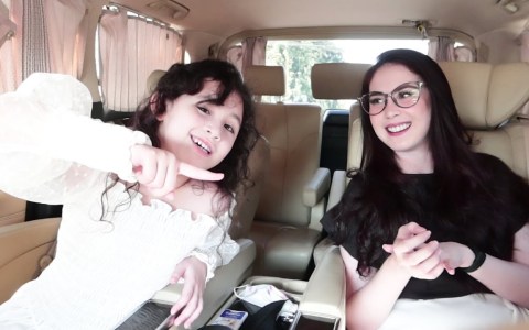 NGEDATE SAMA ANAK-ANAK DITEMENIN MISS UNIVERSE INDONESIA 2020 | Arumi Bachsin NGEDATE SAMA ANAK-ANAK DITEMENIN MISS UNIVERSE INDONESIA 2020 | Arumi Bachsin