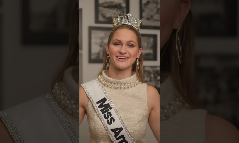 Miss America sends warm wishes for a Happy Mother’s Day! Miss America sends warm wishes for a Happy Mother’s Day!