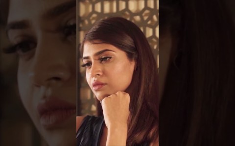Mir Mariyam stands out as one of the top 5 contestants in Miss Universe Bangladesh beauty pageant Mir Mariyam stands out as one of the top 5 contestants in Miss Universe Bangladesh beauty pageant