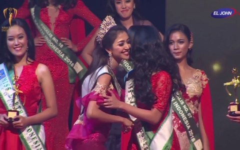 Rita Nurmaliza – Miss Earth Indonesia Fire 2017 Rita Nurmaliza – Miss Earth Indonesia Fire 2017
