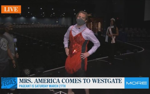 Mike Davis struts for Mrs. America Pageant in Vegas Mike Davis struts for Mrs. America Pageant in Vegas