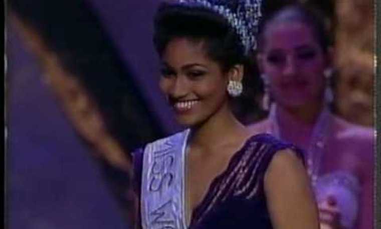 MISS WORLD 1993 Lisa Hanna Final Walk MISS WORLD 1993 Lisa Hanna Final Walk