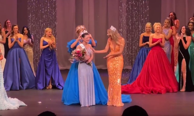 Crowning Moment of Miss Virginia Teen USA 2023, Ashley Wang Crowning Moment of Miss Virginia Teen USA 2023, Ashley Wang
