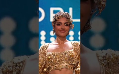 Miss Universe India National Costume (71st MISS UNIVERSE) Miss Universe India National Costume (71st MISS UNIVERSE)
