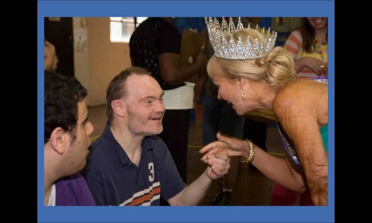 The Douglas Center Thanks Mrs. International Pageant, Inc. The Douglas Center Thanks Mrs. International Pageant, Inc.