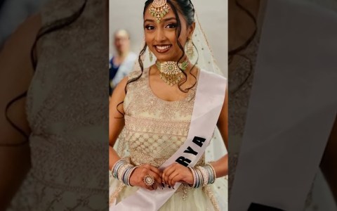 Miss India USA 2022 is 18-year-old Arya Walvekar #missindia2022 #usa #missindiausa2022 Miss India USA 2022 is 18-year-old Arya Walvekar #missindia2022 #usa #missindiausa2022