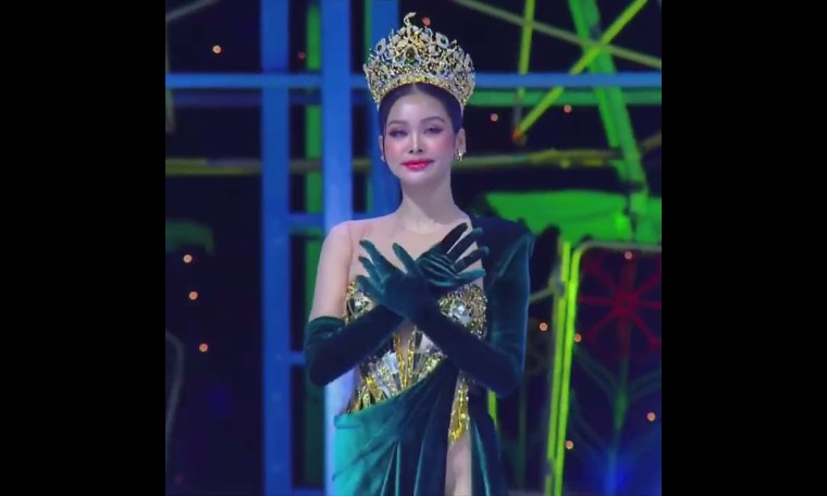 Engfa Waraha with the new crown of Miss Grand Thailand 2023! Engfa Waraha with the new crown of Miss Grand Thailand 2023!