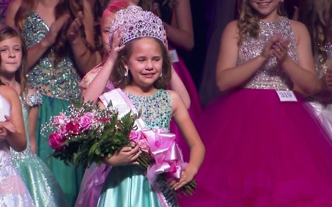 Crowning: Little Miss Princess of America 2019 Crowning: Little Miss Princess of America 2019