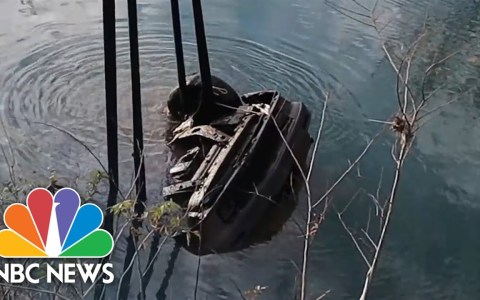 Watch: YouTuber Finds Submerged Car Of Missing Teens 21 Years Ago In Tennessee Watch: YouTuber Finds Submerged Car Of Missing Teens 21 Years Ago In Tennessee