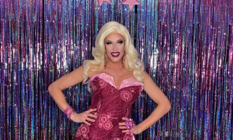 Pageantry with Mona Moore – Reigning Miss Canada Continental Pageantry with Mona Moore – Reigning Miss Canada Continental