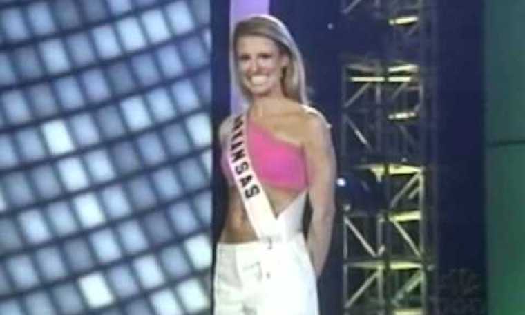 Miss Teen USA 2004 – Opening and Parades Miss Teen USA 2004 – Opening and Parades