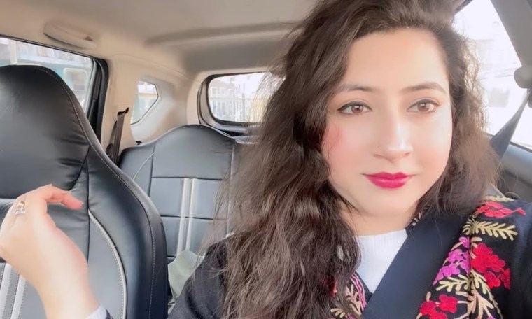Jammu Girl Rocked at Mrs. world Pageant | vlog | Jammu Girl Rocked at Mrs. world Pageant | vlog |