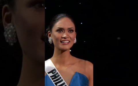 STEVE HARVEY MISHAP miss universe 2015 Pia Wurtzbach STEVE HARVEY MISHAP miss universe 2015 Pia Wurtzbach
