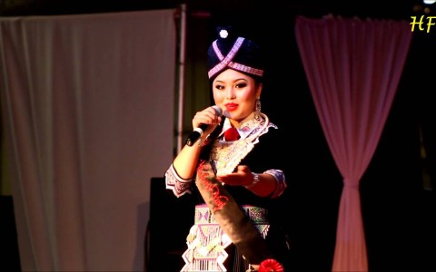 Maiv Ntxhais Vwj Intro – Fresno Hmong International New Year 2014-2015 Pageant Maiv Ntxhais Vwj Intro – Fresno Hmong International New Year 2014-2015 Pageant