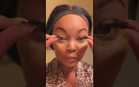 #beautyhacks #beauty #beautytips #pageant #itgirl #cosmosgirls #fyp #blackgirlluxury #queen #diy #beautyhacks #beauty #beautytips #pageant #itgirl #cosmosgirls #fyp #blackgirlluxury #queen #diy