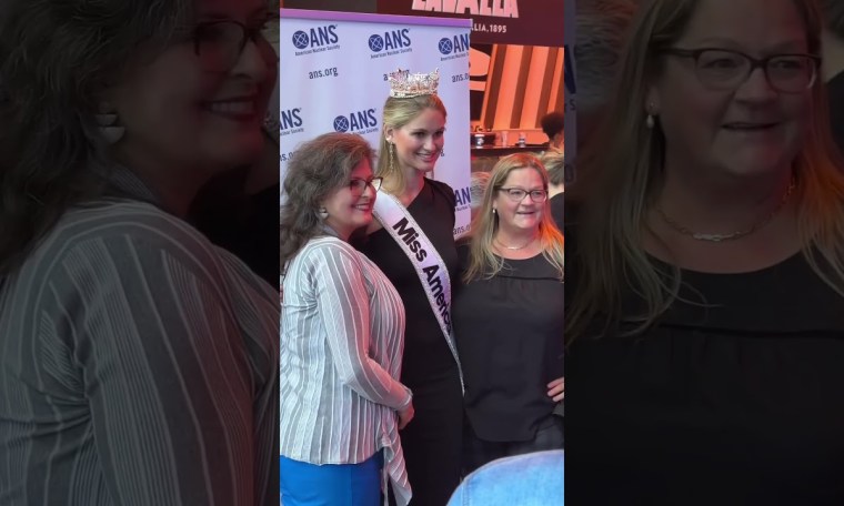 Miss America makes an appearance at the Nuclear Now premiere event! Miss America makes an appearance at the Nuclear Now premiere event!