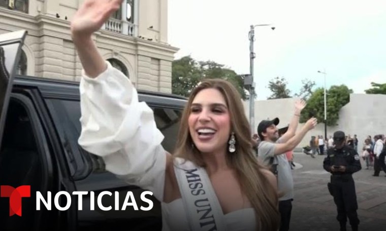Empiezan a llegar a San Salvador las concursantes de Miss Universo | Noticias Telemundo Empiezan a llegar a San Salvador las concursantes de Miss Universo | Noticias Telemundo