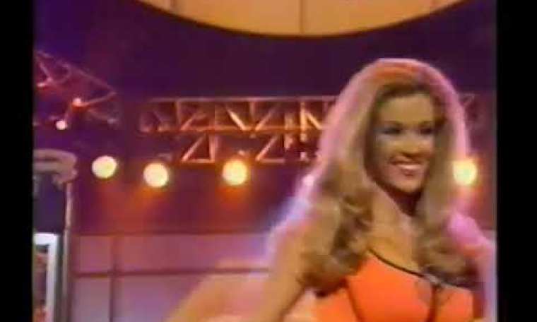 *NSYNC – I Want You Back live Miss Teen USA 1998 *NSYNC – I Want You Back live Miss Teen USA 1998