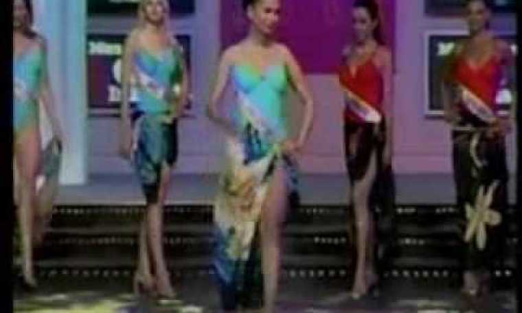 Mrs. World 2005 – Swimsuit Competition Mrs. World 2005 – Swimsuit Competition