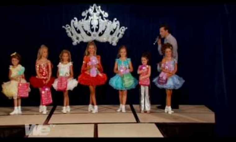 The "Sultan of Sequins" Gives Advice on Choosing Pageant Attire! The "Sultan of Sequins" Gives Advice on Choosing Pageant Attire!