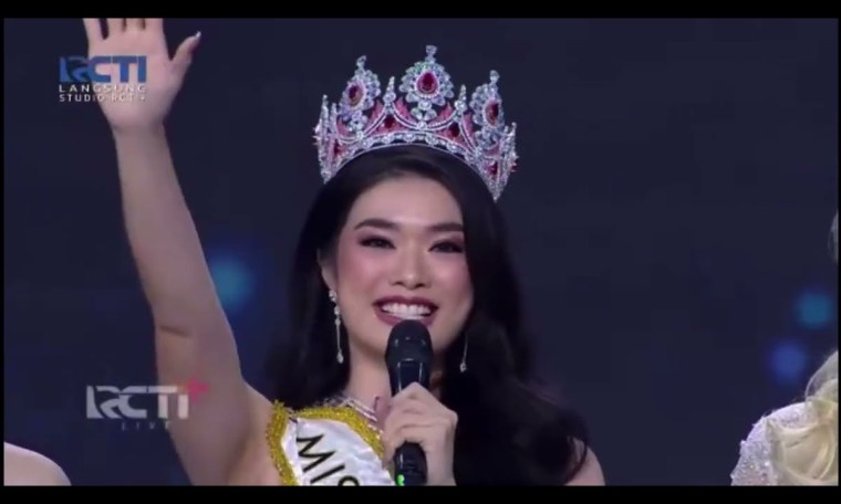 TAHAN TANGISS..Last Speech Carla Yules Miss Indonesia 2020 TAHAN TANGISS..Last Speech Carla Yules Miss Indonesia 2020