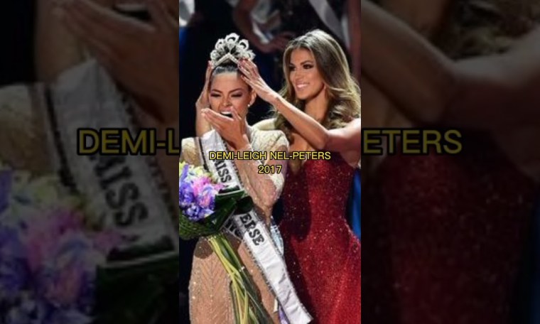 CROWNING MOMENT MISS UNIVERSE 2015-2022 CROWNING MOMENT MISS UNIVERSE 2015-2022