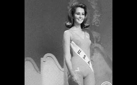 Sylvia Hitchcock, USA, Miss Universe 1967 SWIMSUIT Sylvia Hitchcock, USA, Miss Universe 1967 SWIMSUIT