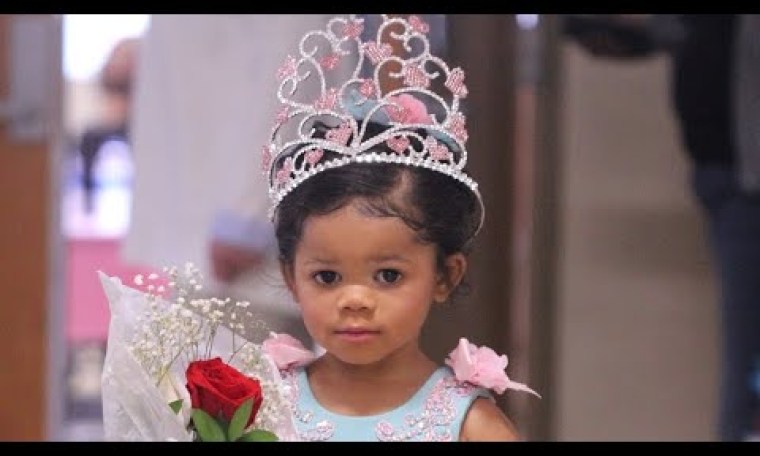 Toddlers and Tiaras || 2 Year Old Pageant || The Real Jada Doll’s Vlog || Toddler Pageant Walk Toddlers and Tiaras || 2 Year Old Pageant || The Real Jada Doll’s Vlog || Toddler Pageant Walk