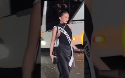 WOW! VVV Shines On Day 10 In A Stunning Silver-Black Gown – Miss Universe 2024 New Zealand! WOW! VVV Shines On Day 10 In A Stunning Silver-Black Gown – Miss Universe 2024 New Zealand!