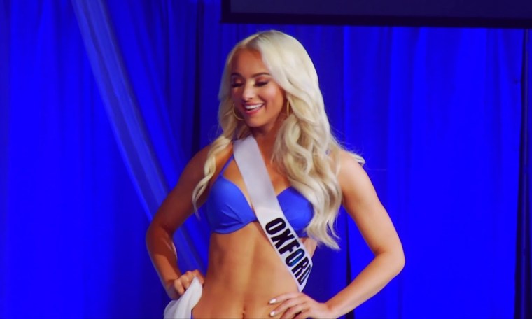 Mallory Edgin – 2021 Miss Mississippi USA Preliminary – Swimsuit Mallory Edgin – 2021 Miss Mississippi USA Preliminary – Swimsuit
