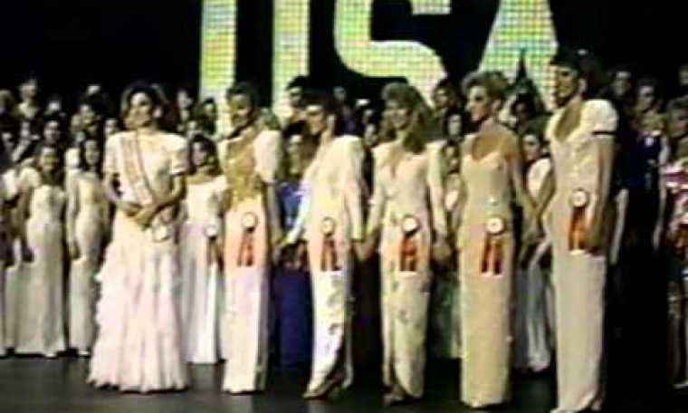 Miss South Carolina USA/Teen USA 1990 – Crowning Moment Miss South Carolina USA/Teen USA 1990 – Crowning Moment