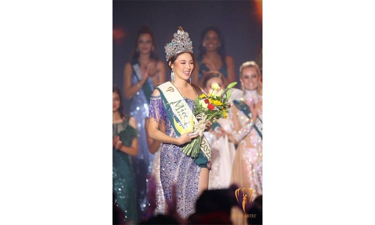 Mina Sue Choi Wins Miss Earth 2022 Crown Representing South Korea #MissEarth2022 #PhilippinesPageant Mina Sue Choi Wins Miss Earth 2022 Crown Representing South Korea #MissEarth2022 #PhilippinesPageant