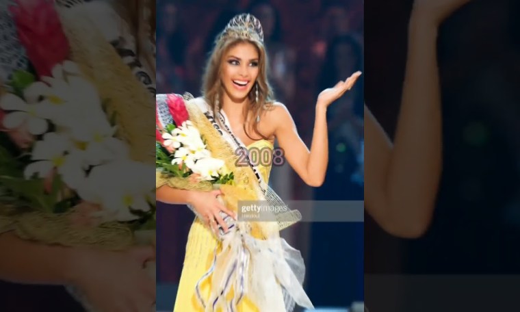Crowning Moments: Miss Universe Winners from 2000-2022 #missuniverse #crowning #trending #shorts Crowning Moments: Miss Universe Winners from 2000-2022 #missuniverse #crowning #trending #shorts