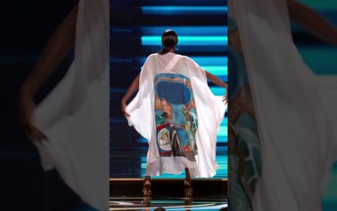 Miss Universe Belize Preliminary Swimsuit (71st MISS UNIVERSE) Miss Universe Belize Preliminary Swimsuit (71st MISS UNIVERSE)