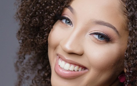 Bahamas’ Nyah Christine Bandelier – Contestant Introduction (Miss World 2019) Bahamas’ Nyah Christine Bandelier – Contestant Introduction (Miss World 2019)