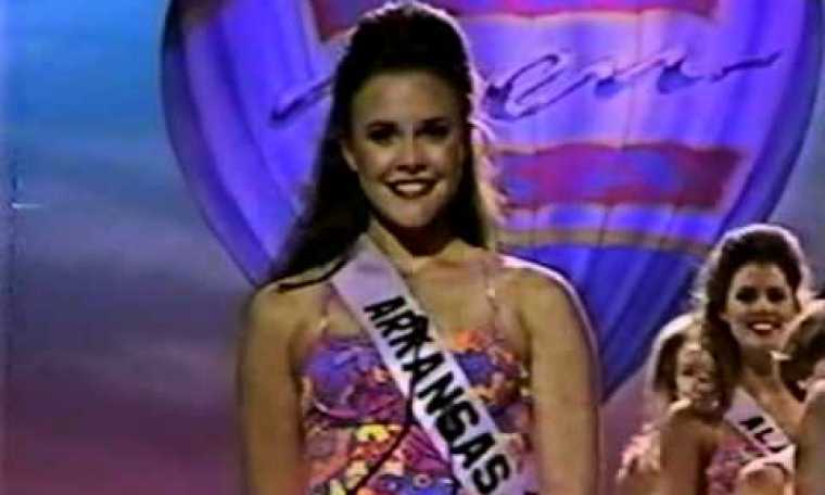 Miss Teen USA 1993 – Opening Number Miss Teen USA 1993 – Opening Number