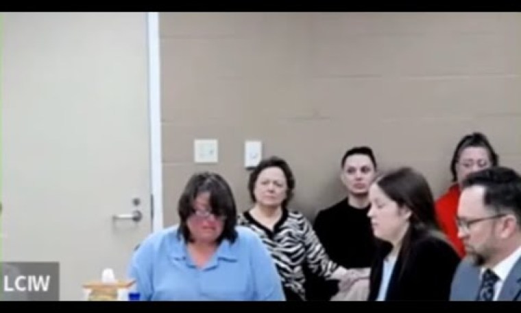 She dumped her mother in a Louisiana swamp & ran away to Mexico | today she seeks parole She dumped her mother in a Louisiana swamp & ran away to Mexico | today she seeks parole