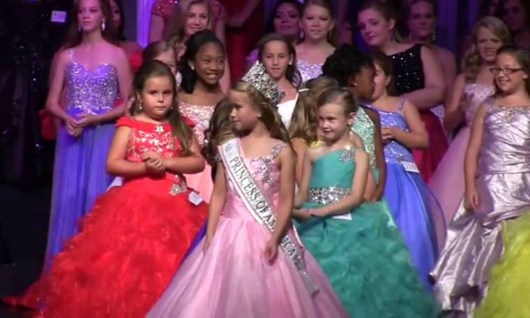 Crowning: Tiny Miss Princess of America 2016-Emery Molander Crowning: Tiny Miss Princess of America 2016-Emery Molander