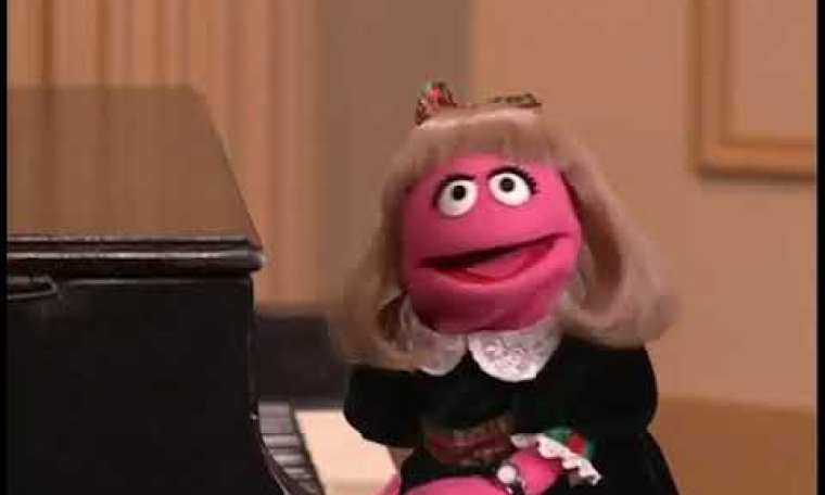 Elmo's World – Prairie's Christmas Pageant Elmo's World – Prairie's Christmas Pageant