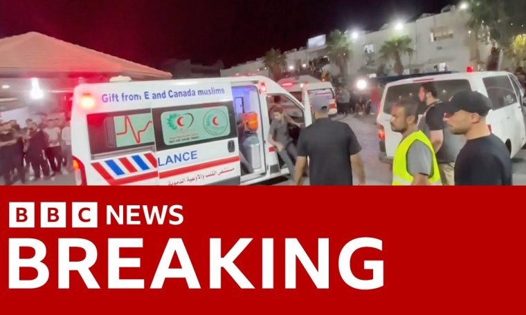 Israel: Hundreds killed in air strike on Gaza hospital, Palestinian officials say – BBC News Israel: Hundreds killed in air strike on Gaza hospital, Palestinian officials say – BBC News
