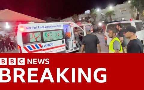 Israel: Hundreds killed in air strike on Gaza hospital, Palestinian officials say – BBC News Israel: Hundreds killed in air strike on Gaza hospital, Palestinian officials say – BBC News