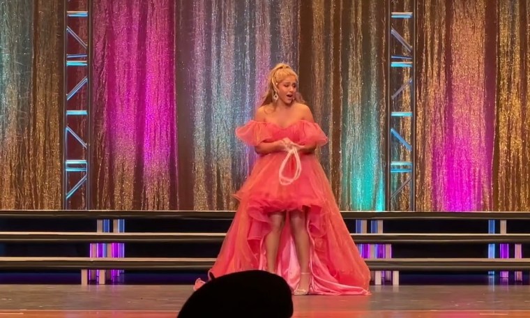 Cassandra Pinataro’s talent winning performance of Glitter and Be Gay on the Miss Tennessee stage! Cassandra Pinataro’s talent winning performance of Glitter and Be Gay on the Miss Tennessee stage!