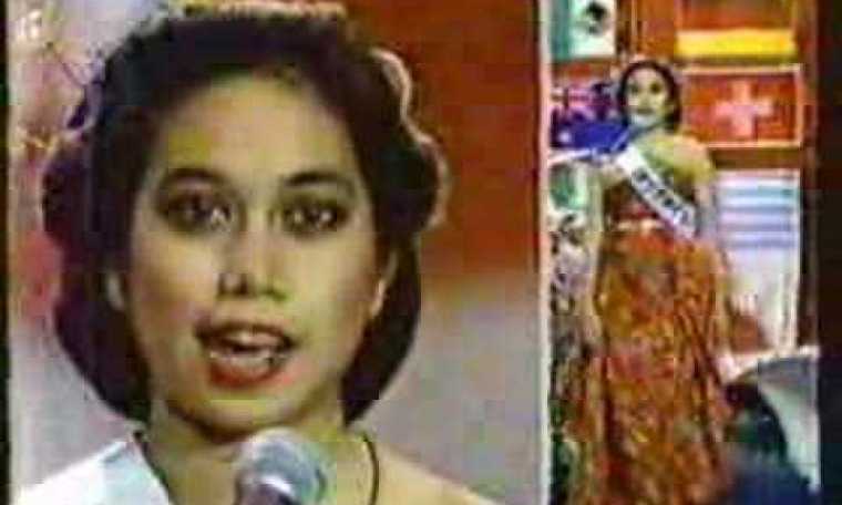 Miss Universe 1983- Parade of Nations Miss Universe 1983- Parade of Nations