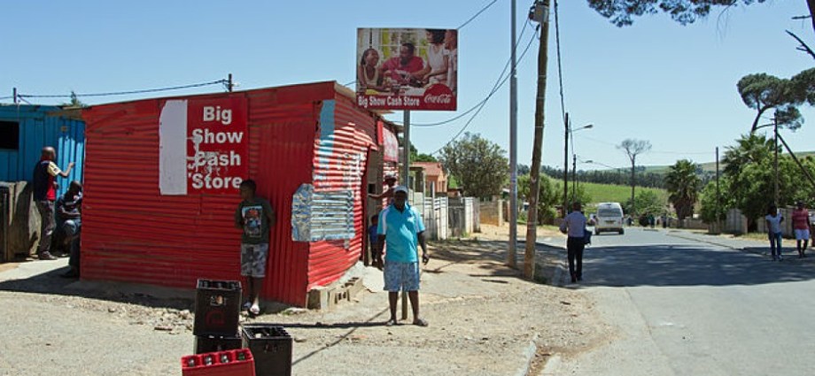Photo credit: www.enca.com R500 Million Fund Empowers Township Spaza Shops with Growth Opportunities