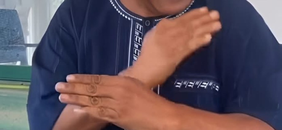 Bright Chimezie Praises Davido and Omah Lay for Sampling His Classic in Hit Song ‘With You’ Bright Chimezie Praises Davido and Omah Lay for Sampling His Classic in Hit Song ‘With You’