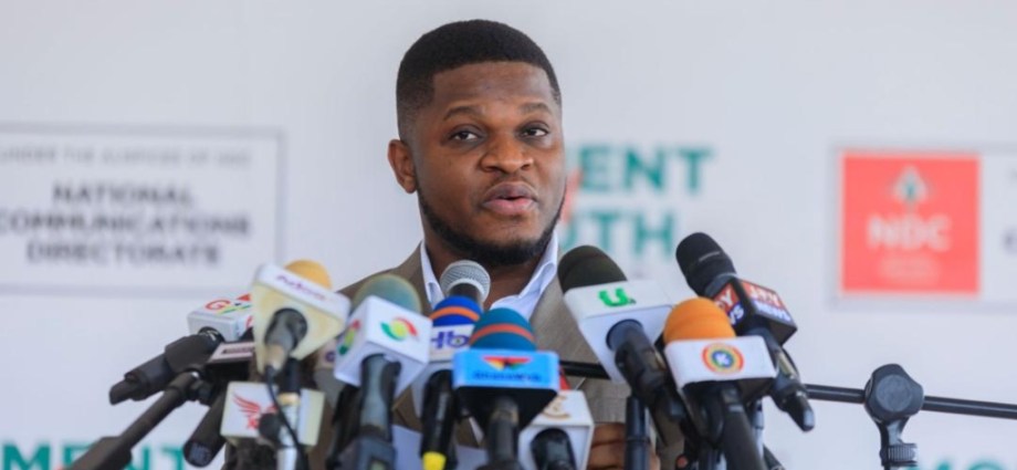 A 7-Star general in communication — Ghana News Online A 7-Star general in communication — Ghana News Online