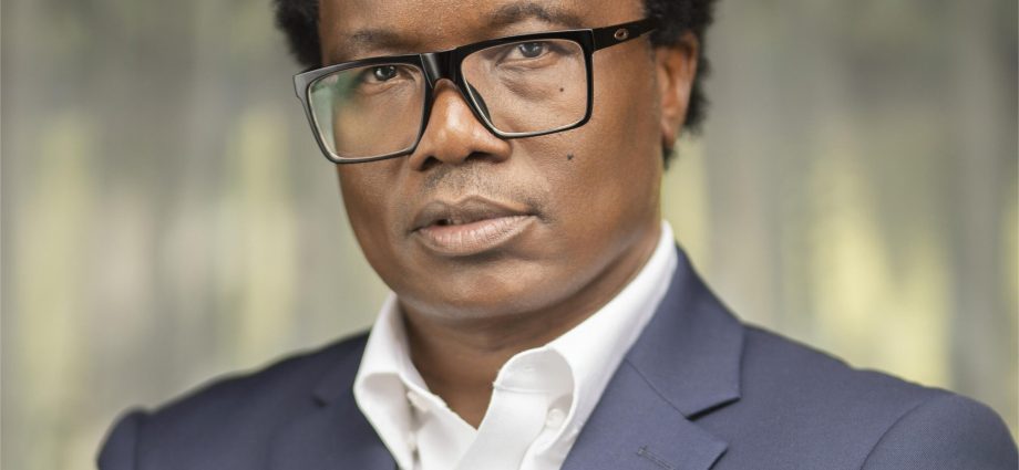 From Saving Lives to Saving a Nation: Dr. Madhlopa Declares War on Malawi’s Rotten Leadership – Malawi Nyasa Times From Saving Lives to Saving a Nation: Dr. Madhlopa Declares War on Malawi’s Rotten Leadership – Malawi Nyasa Times